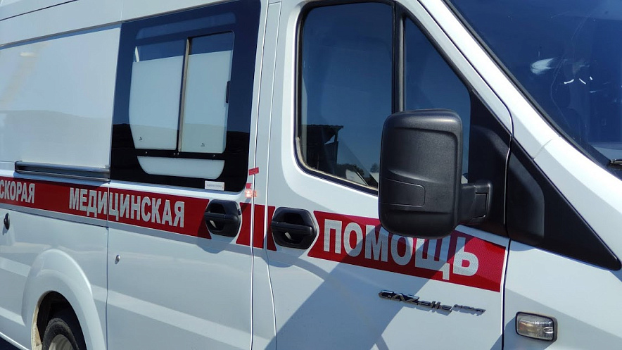 Фото: автомобиль скорой помощи в Ростове, кадр 1rnd Фото: автомобиль скорой помощи в Ростове, кадр 1rnd