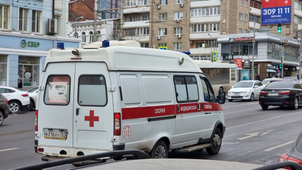 В Ростове на Суворовском мужчина пришел устраиваться на работу и умер