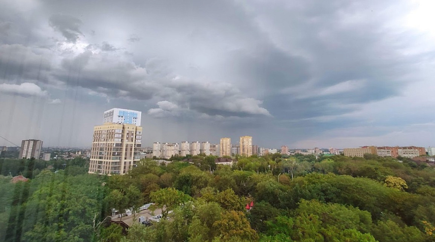 Фото: гроза над Ростовом, кадр 1rnd Фото: гроза над Ростовом, кадр 1rnd