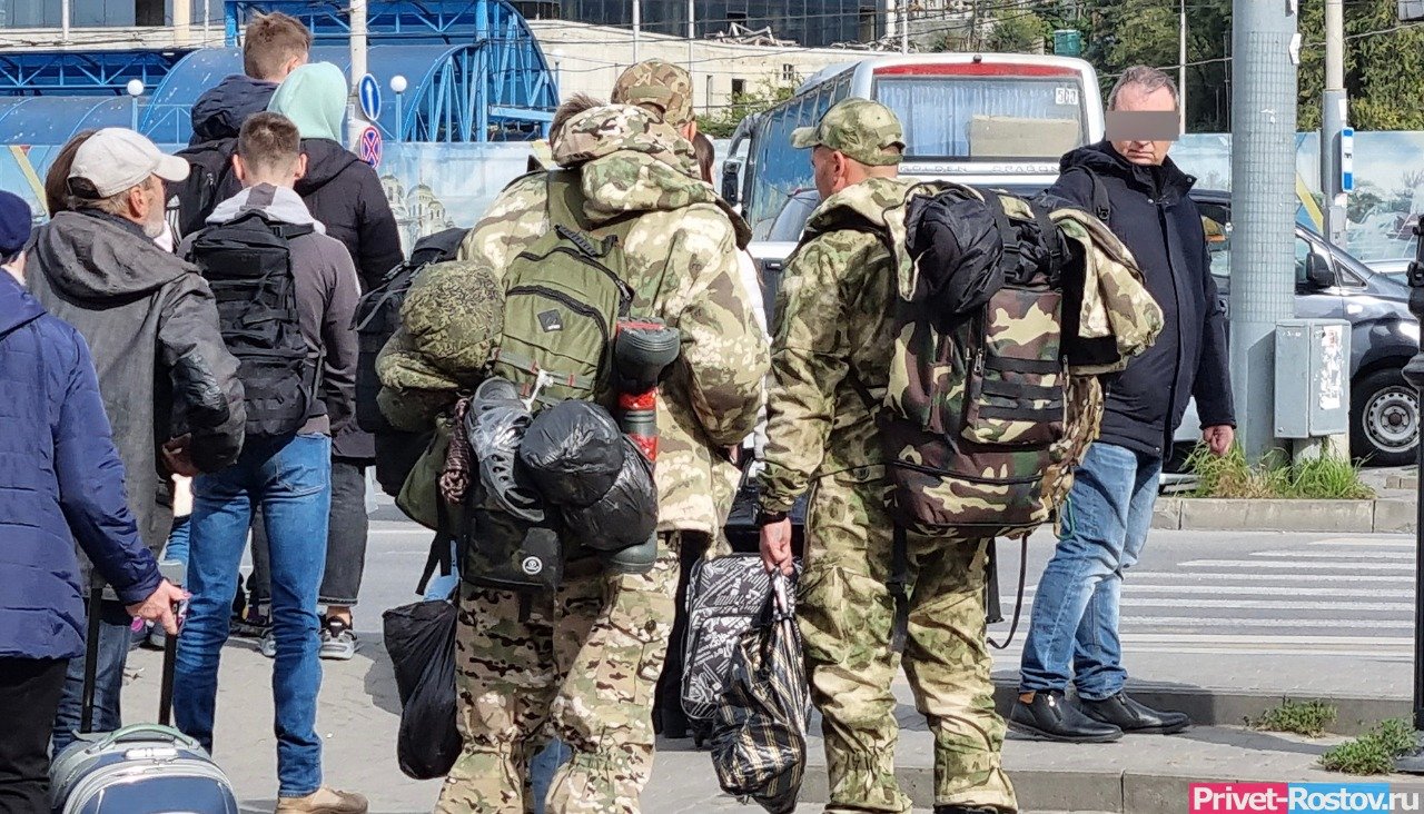 В Таганроге участников спецоперации СВО не пропустили в кафе из-за военной  формы