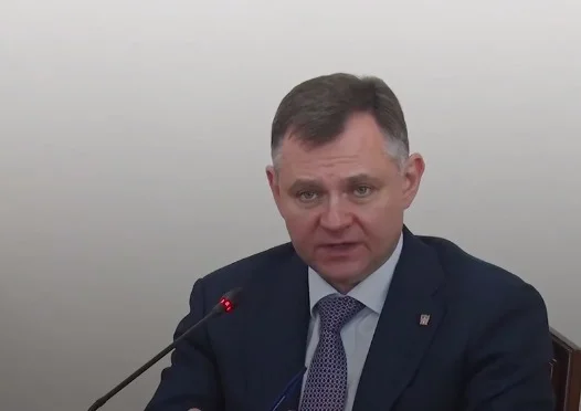 Слюсарь изучит вымогательство и платные услуги в больницах Дона