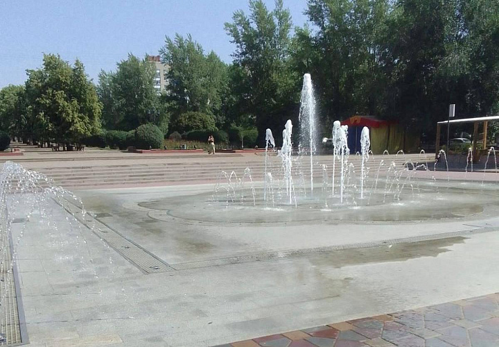 Фото: фонтан на Аллее Роз снова работает, кадр УБиЛХ Ростова Фото: фонтан на Аллее Роз снова работает, кадр УБиЛХ Ростова