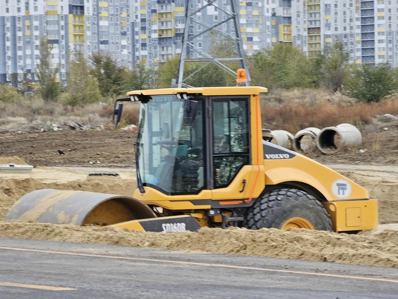 В Ростове приостановили торги на ремонт дорог после жалоб в ФАС