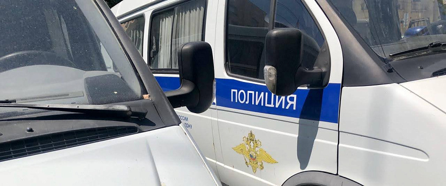 Фото: автомобиль полиции, кадр 1rnd