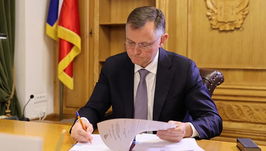 Юрий Слюсарь прочитал о ночном нападении на Ростов 2
